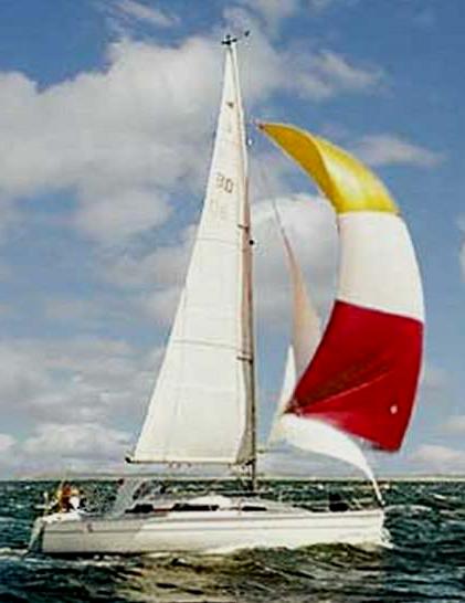 Specifications FIRST 27.7 (BENETEAU)