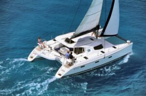 Sailing Catamaran Dufour 48