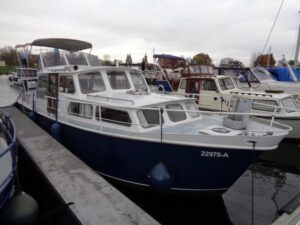 Holl. Stahlkajütboot 10,50 GSAK