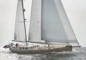 Camper & Nicholsons 45 Sloop