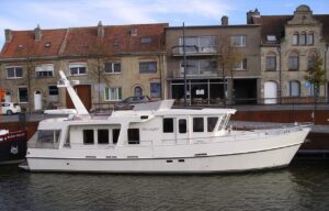 Ferretti 72