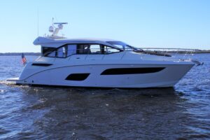 Sea Ray 460