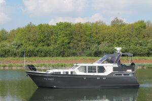 Pacific Craft 30 RX