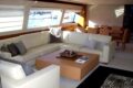 FERRETTI 830