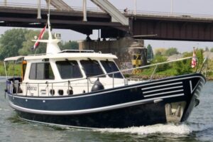 Sealine T51