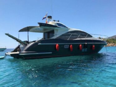 Azimut 43S