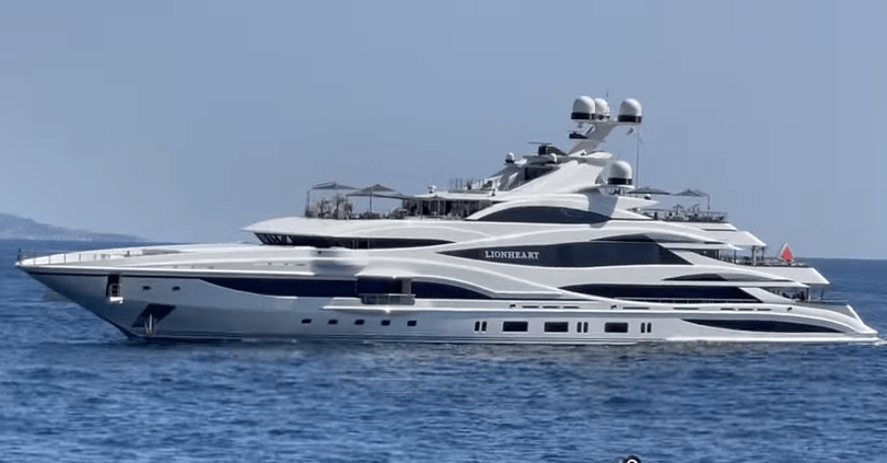 lionheart yacht fuel capacity