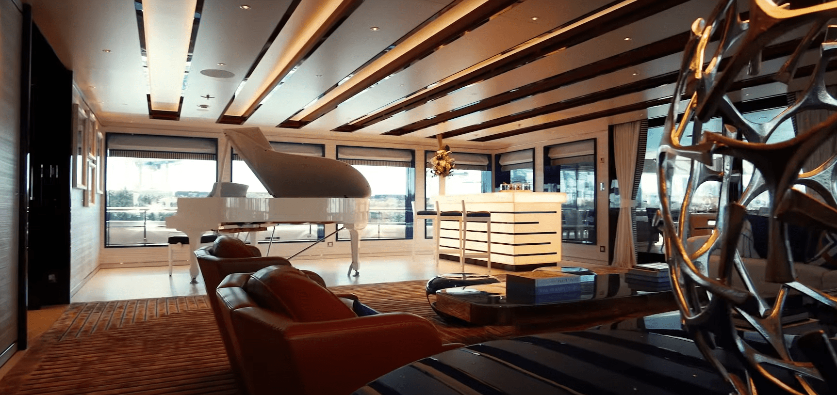 Interior Madsummer Yacht